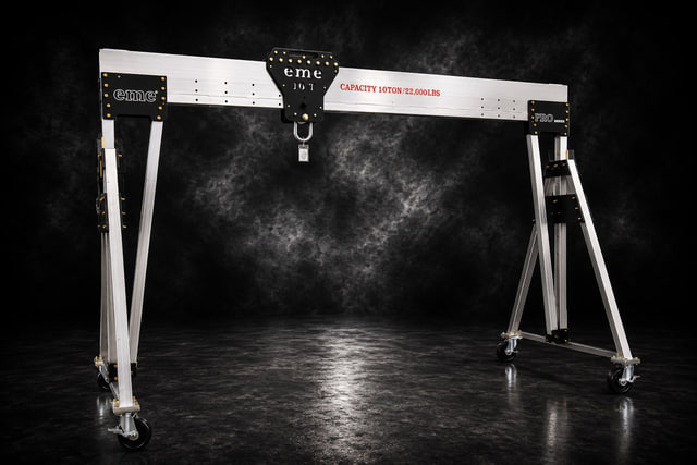 eme 22000R — 10 ton portable aluminum gantry crane, 22,000 lb rated capacity